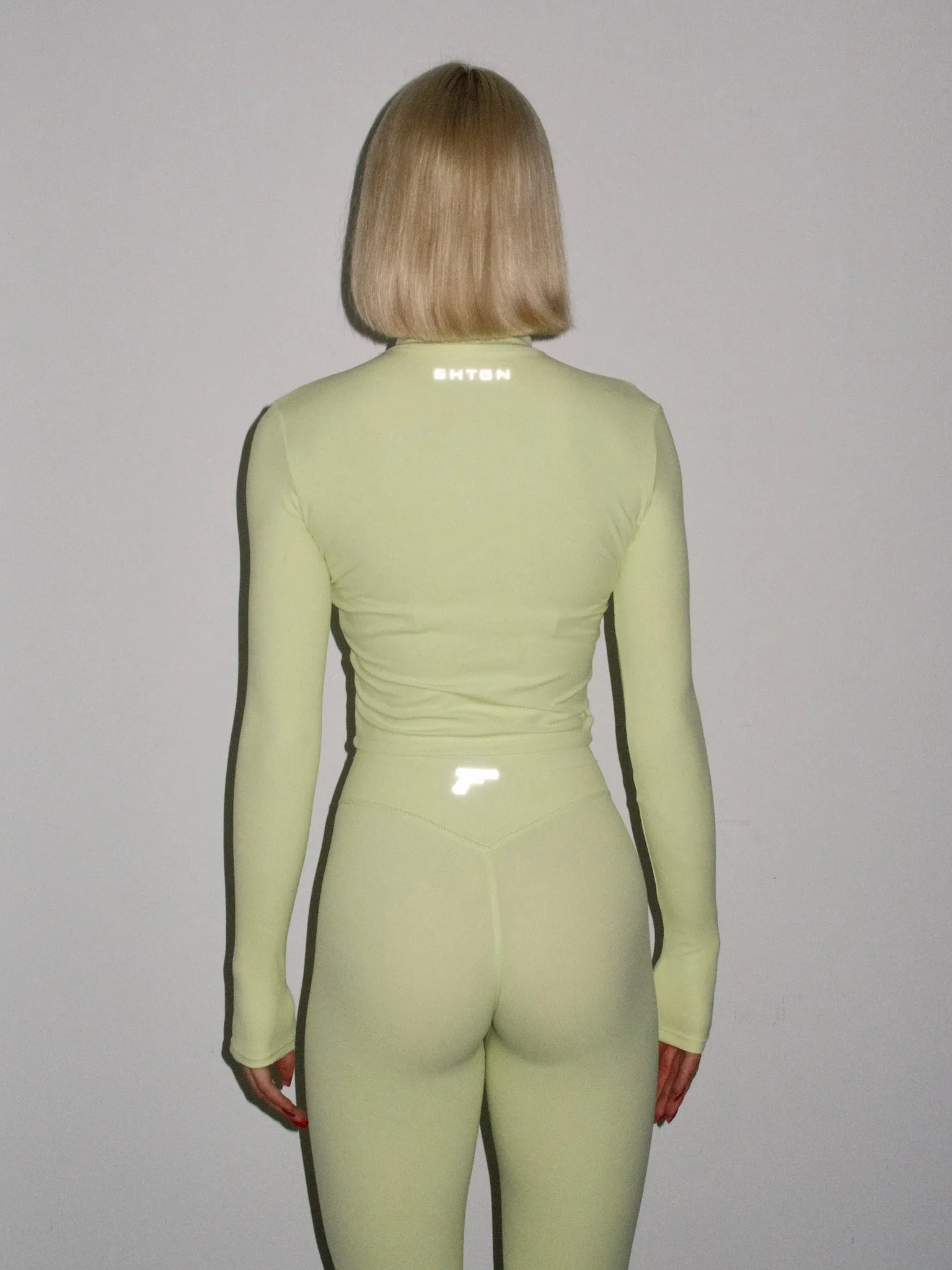 BULLET GLOW LEGGINGS