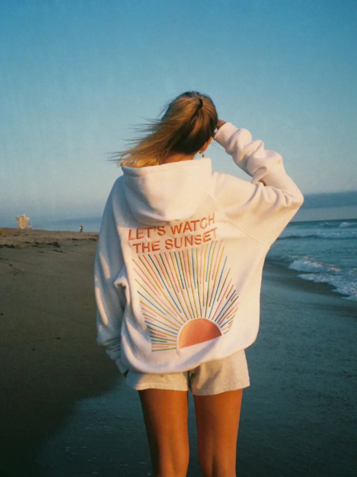 Nola - lightweight hoodie