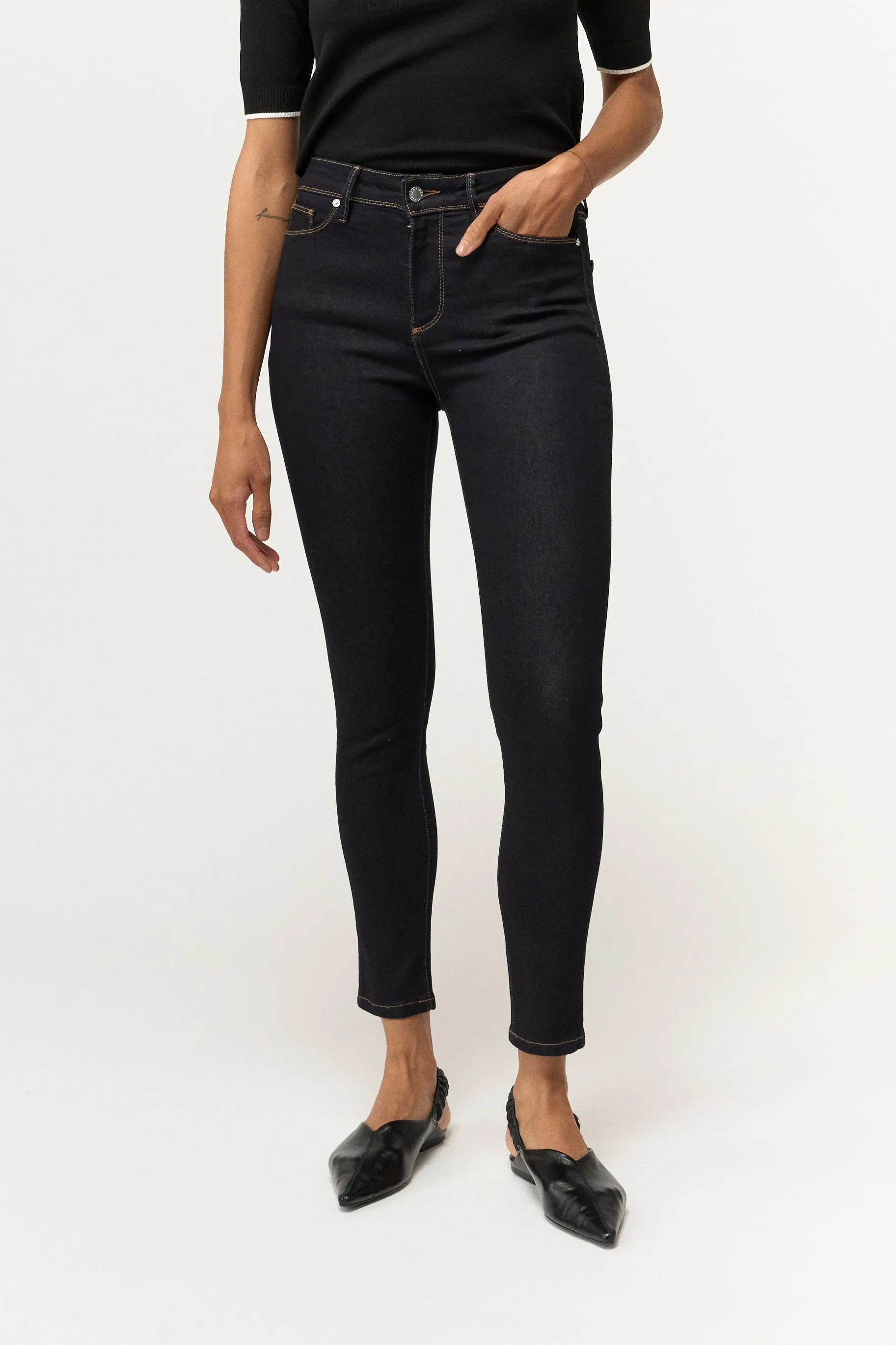 PD-Poline Cropped Jeans Wash Support Power Crude Indigo