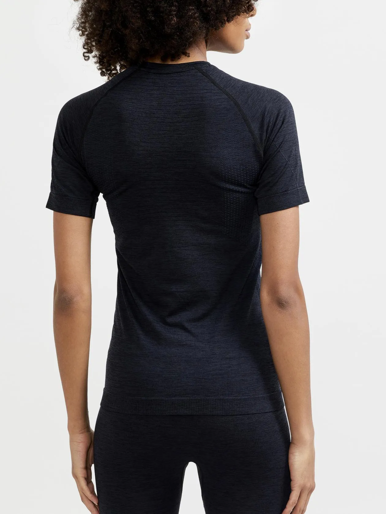 WOMEN'S CORE DRY ACTIVE COMFORT SHORT SLEEVE