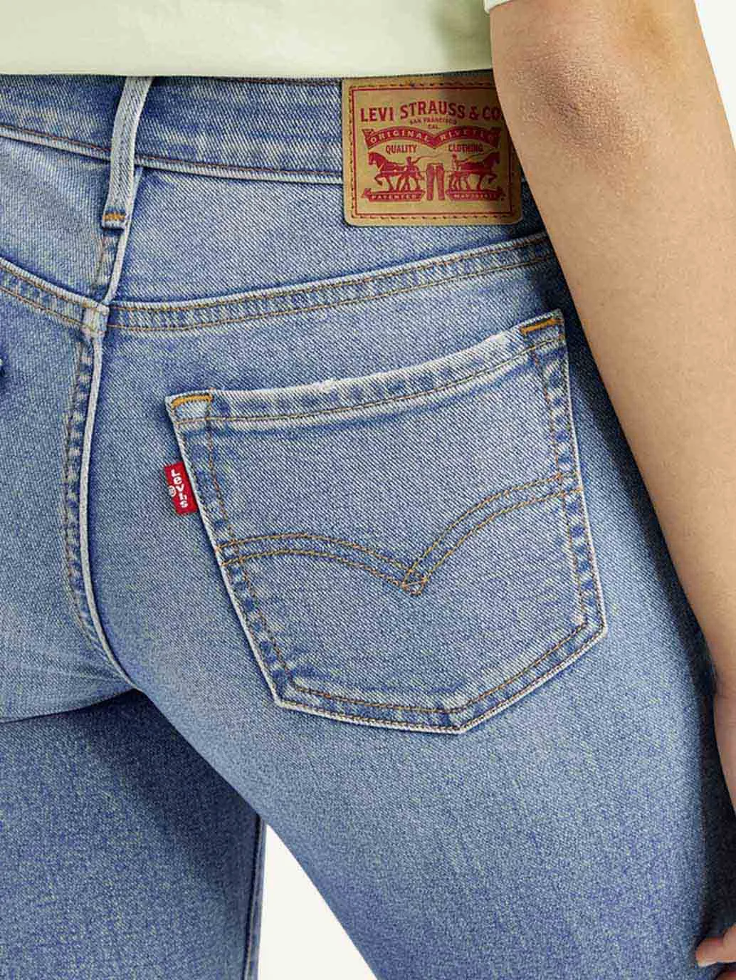 Women's Mid Rise 711 Skinny Light-Blue Jeans